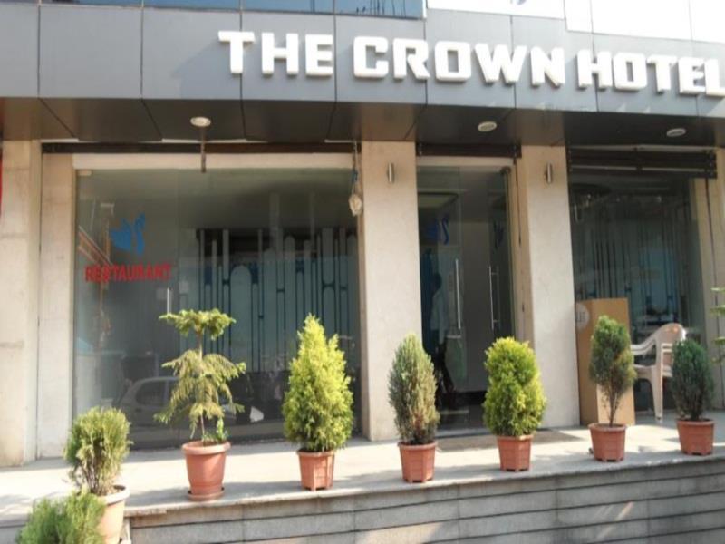 The Crown Hotel Hajdarabad Zewnętrze zdjęcie
